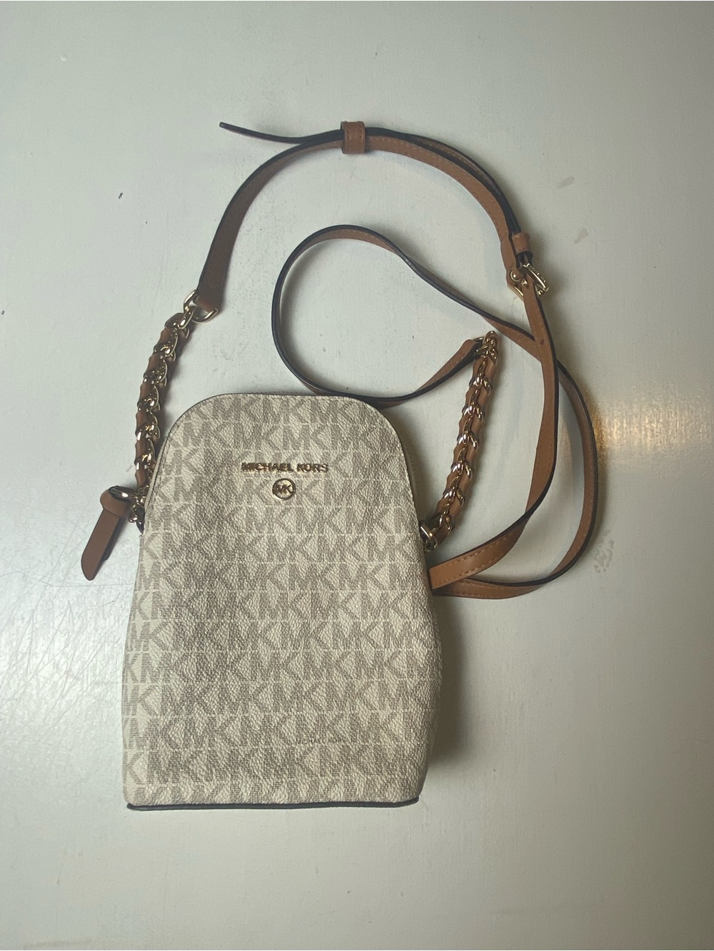 Michael Kors Jet Set Charm Small Phone Crossbody Bag Vanilla Acorn